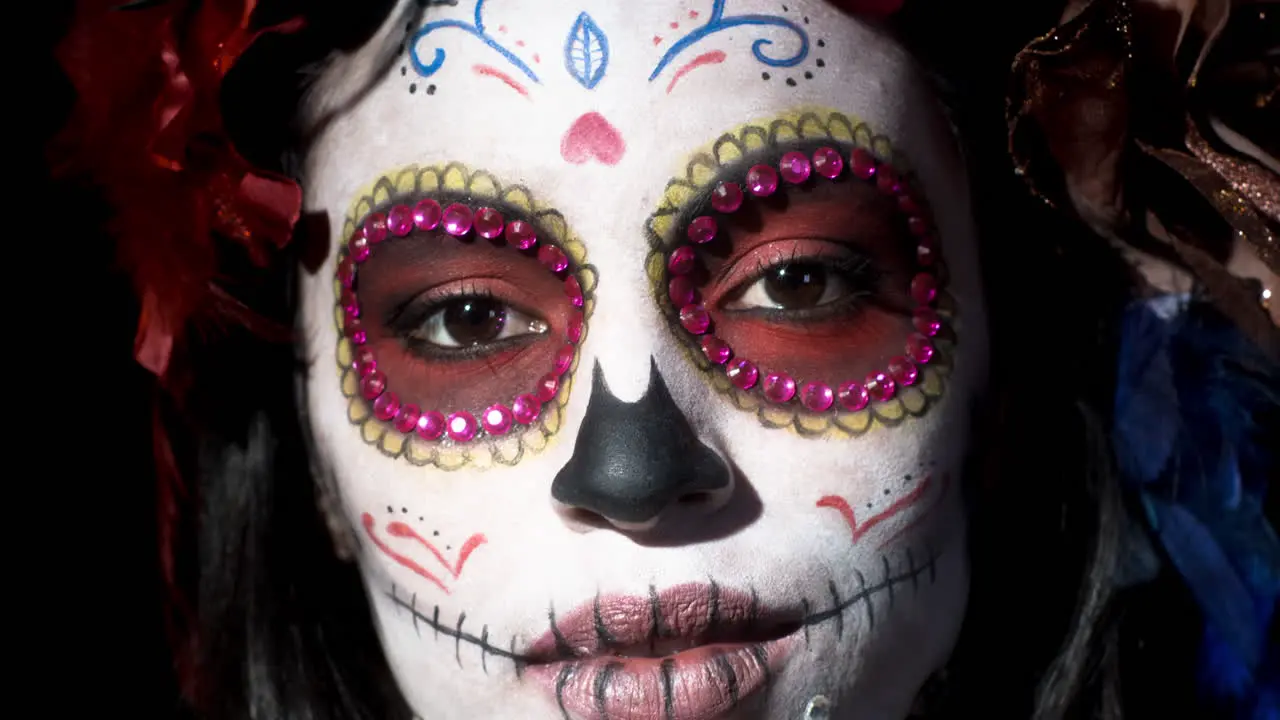 Woman Muertos 4K 10