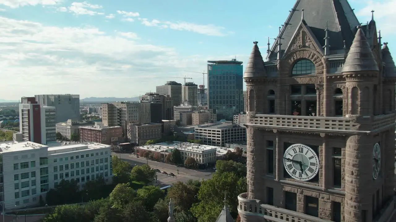 SPECTACULAR SHOOT PASSING CLOSE TO THE SALT LAKE CITY AND COUNTY BUILDING AND VIEW OF THE CITY