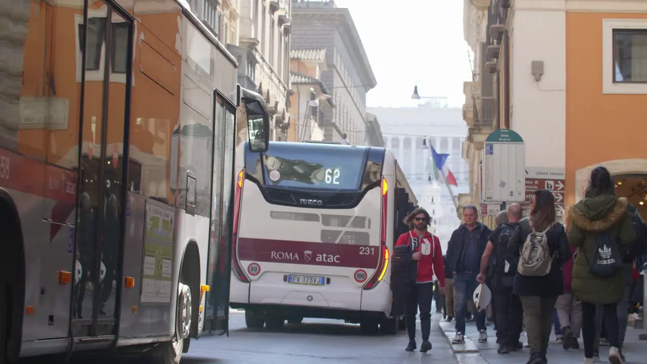 Buses In Rome