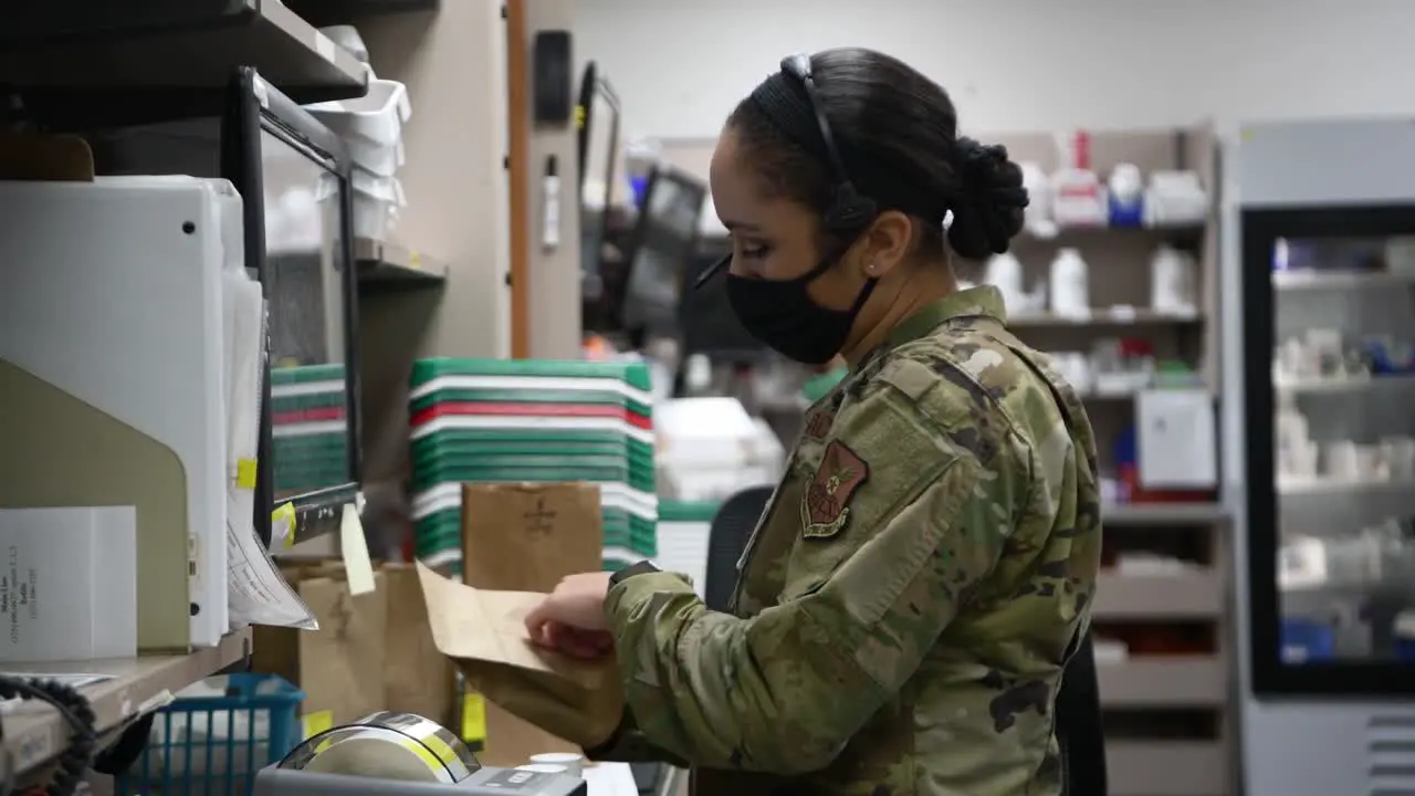 Us Air Force Airmen Help Screen People During The Covid-19 Global Pandemic Health Crisis In Abilene Texas