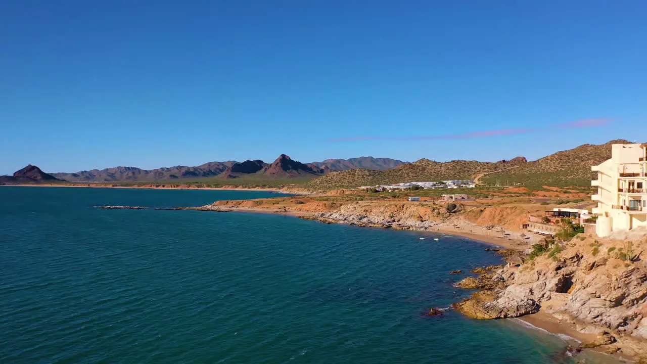 Flight along the desert coast of Sonora