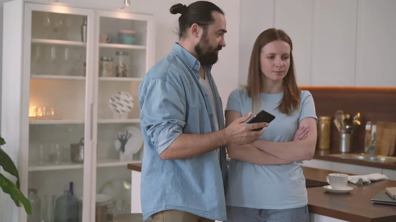 Couple Arguing Because Of Mobile Phones 1