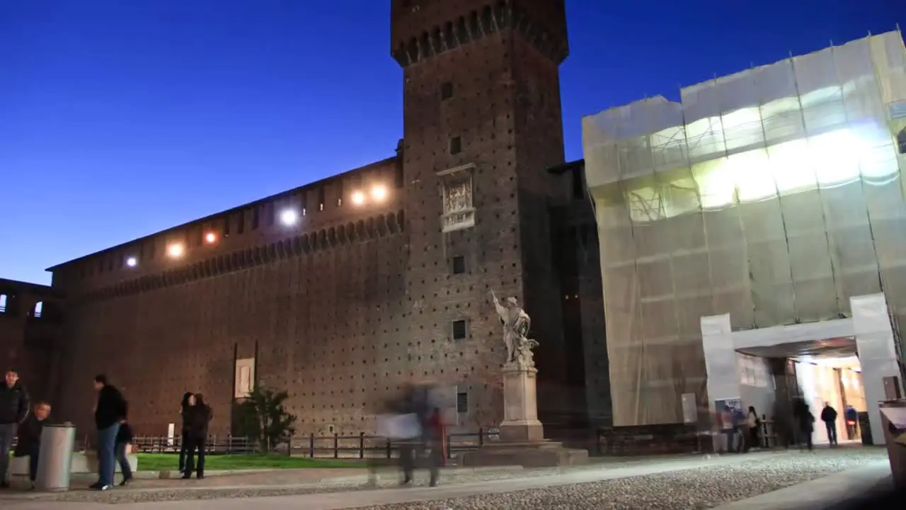 Milan Castle Courtyard CC-By NatureClip