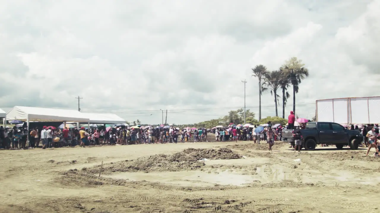 Despite unbearable heat crowds of the hundreds come to the most anticipated motocross competition in the country