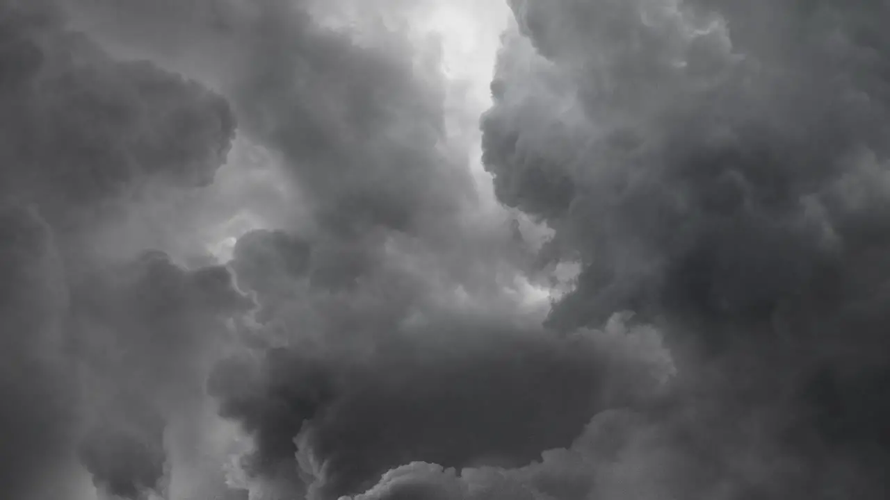 towards a storm of cumulonimbus clouds before the rain