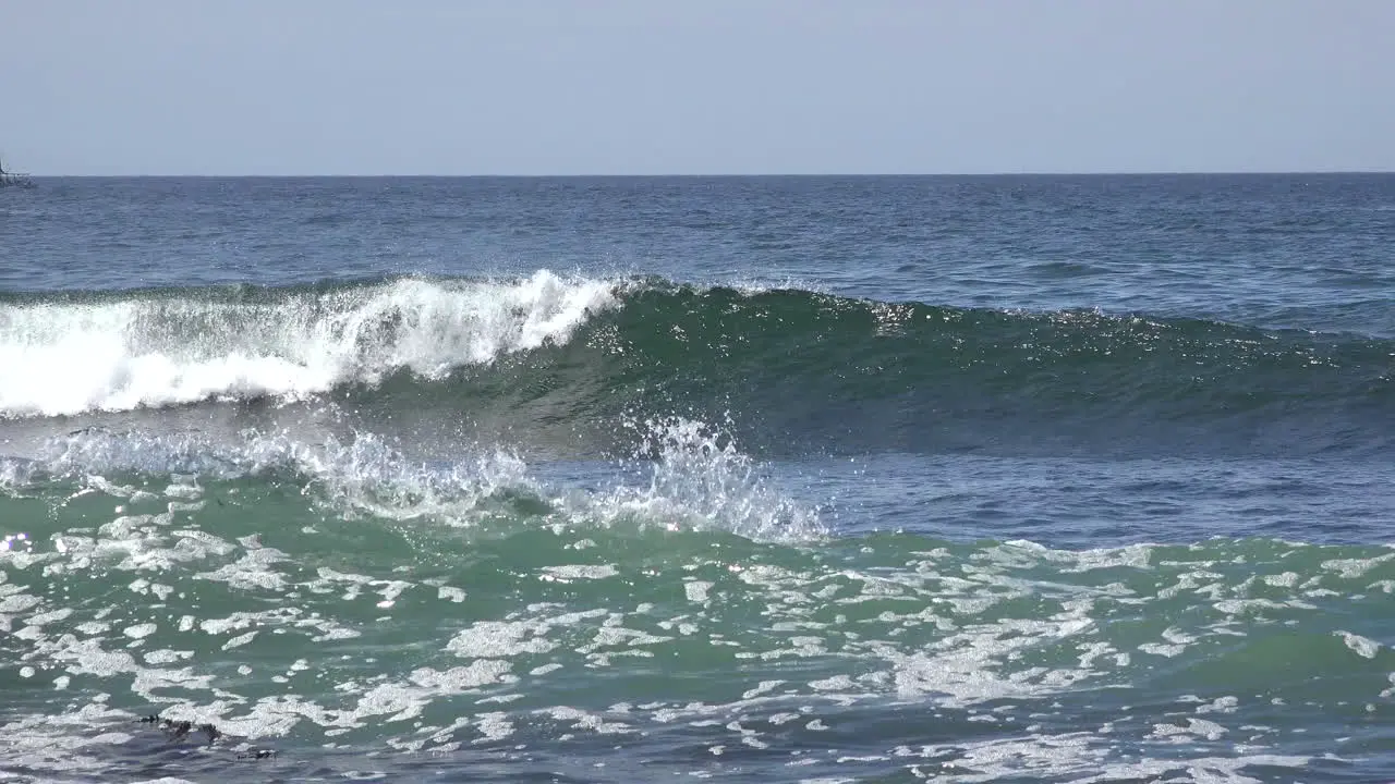 California Santa Cruz Waves And Kayak