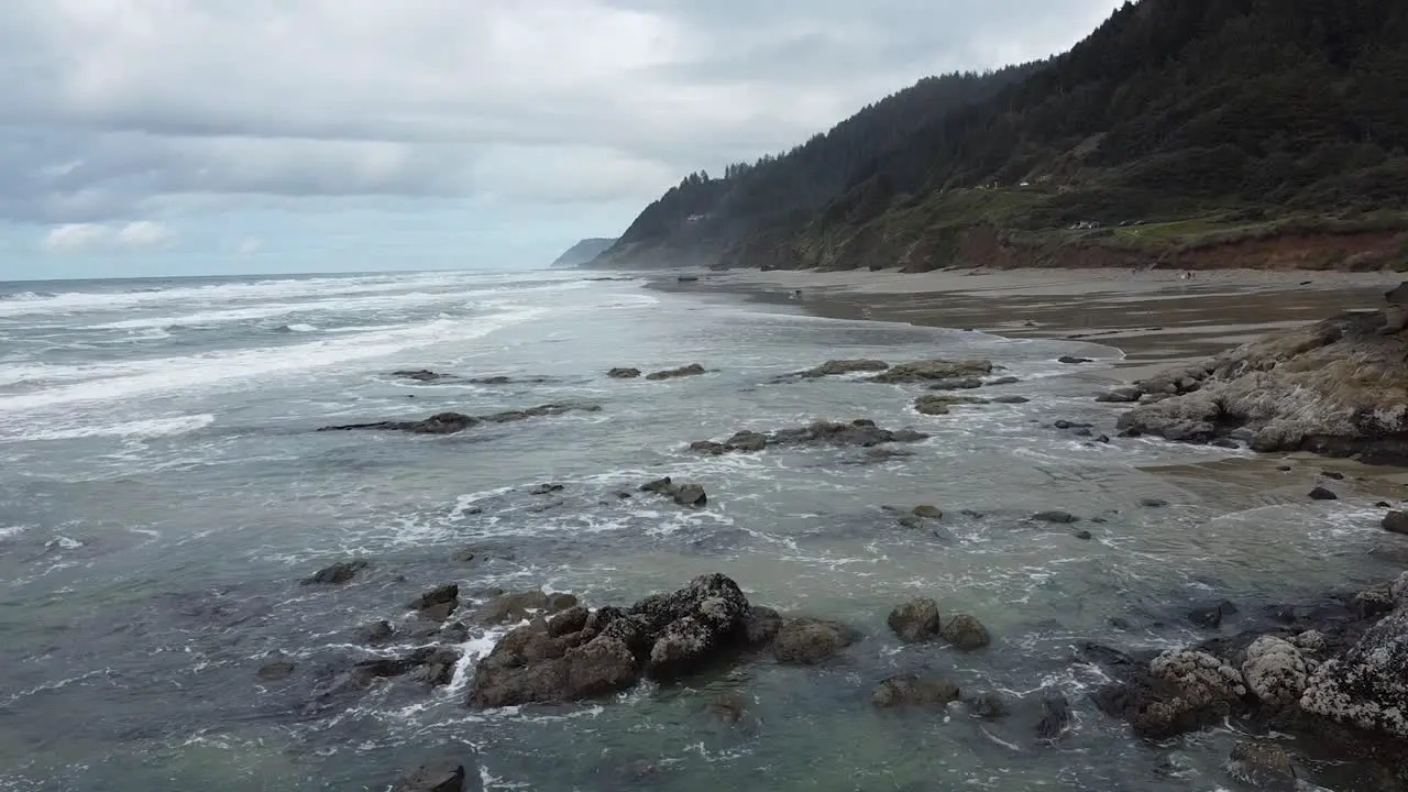 Exploring Oregon's Coastal Beauty in 4K Low Drone Flight