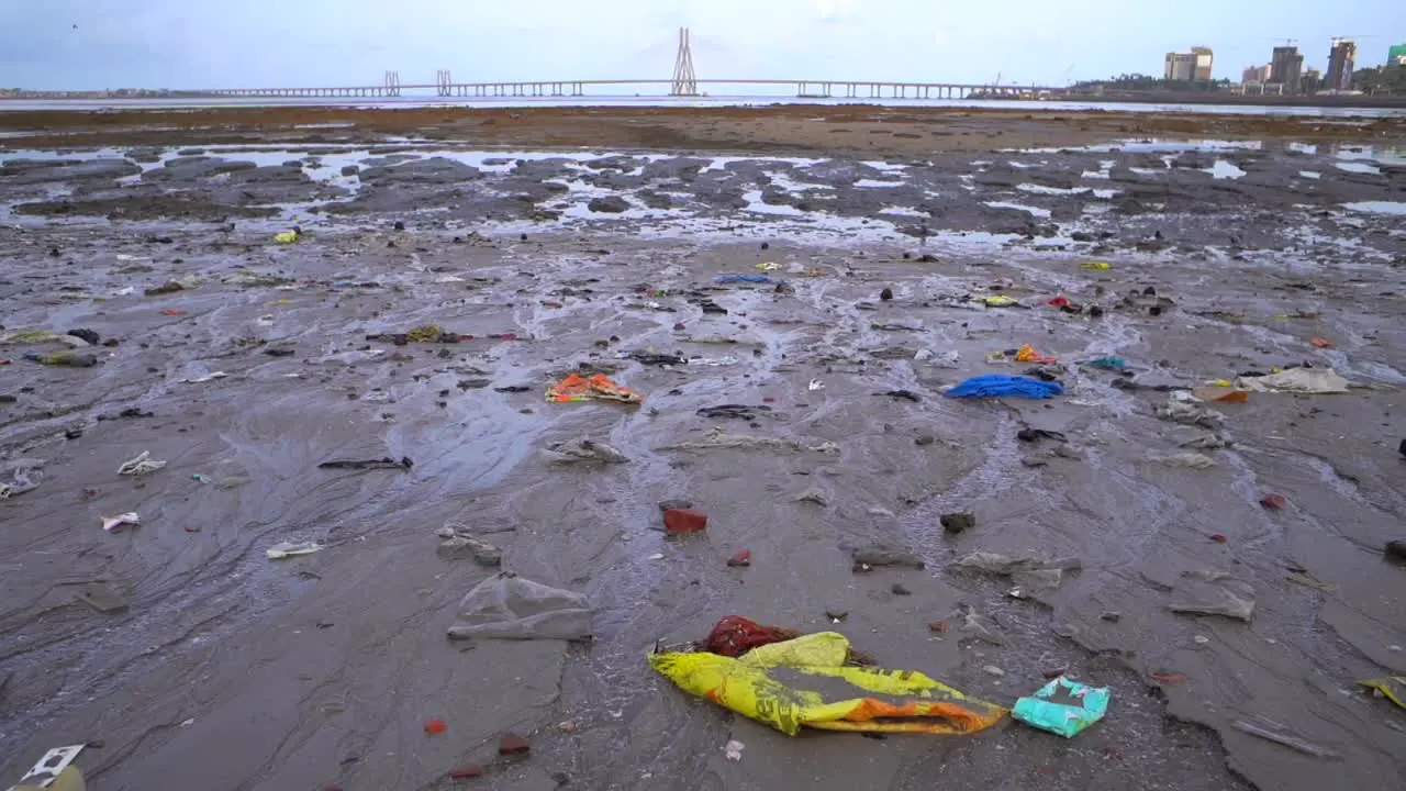 mahim dirty beach wide view in mumbai