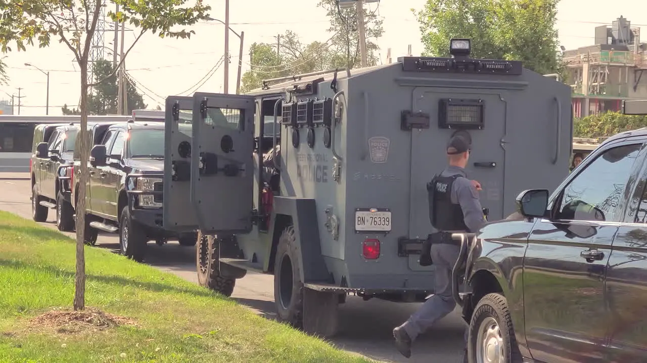 ''Rescue One'' armored truck and a police officer from PRP