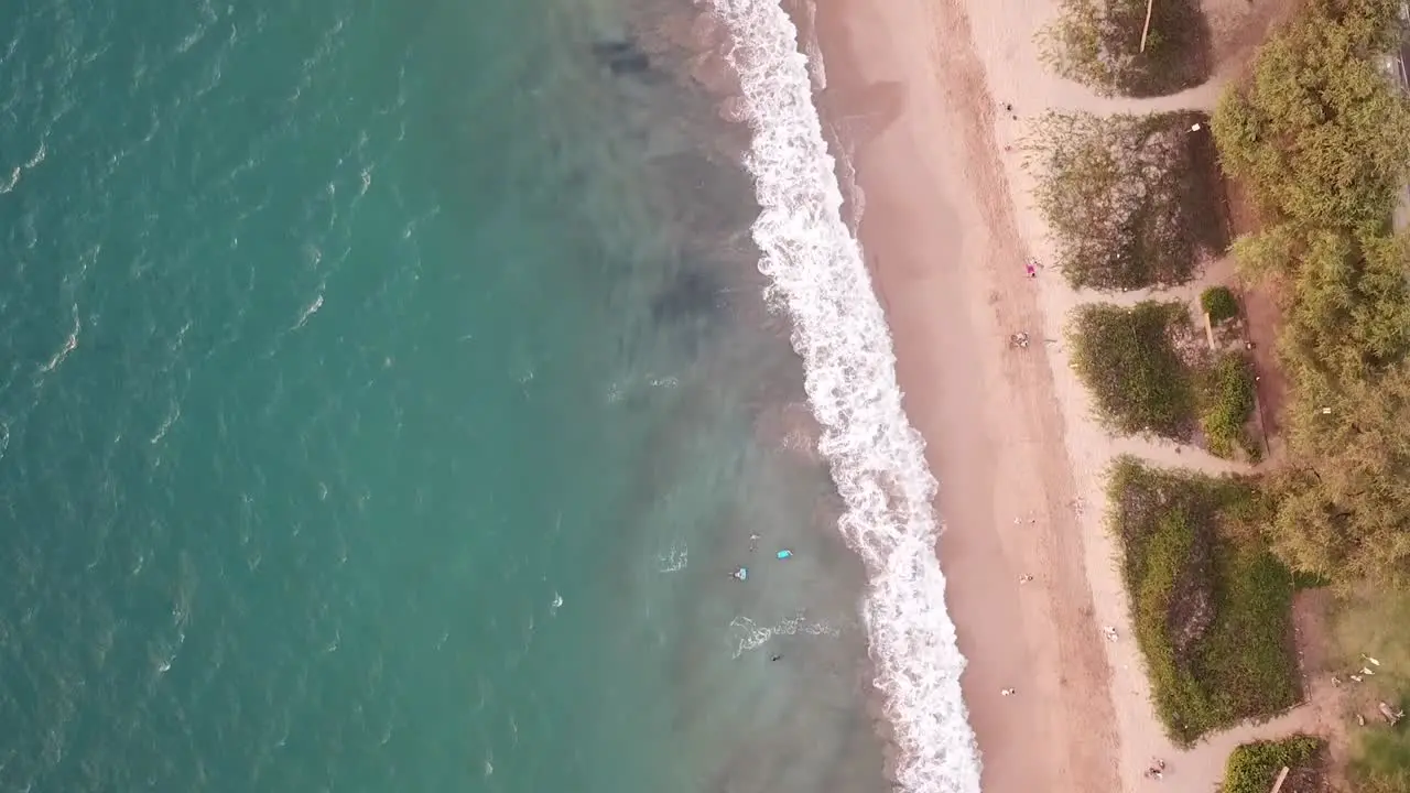 Water ripples on the beaches of Maui