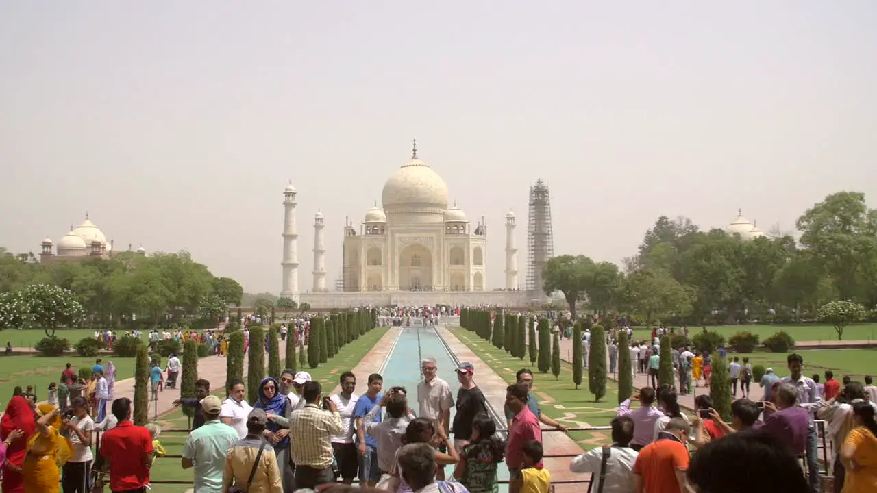 Tourists at the Taj Mahal