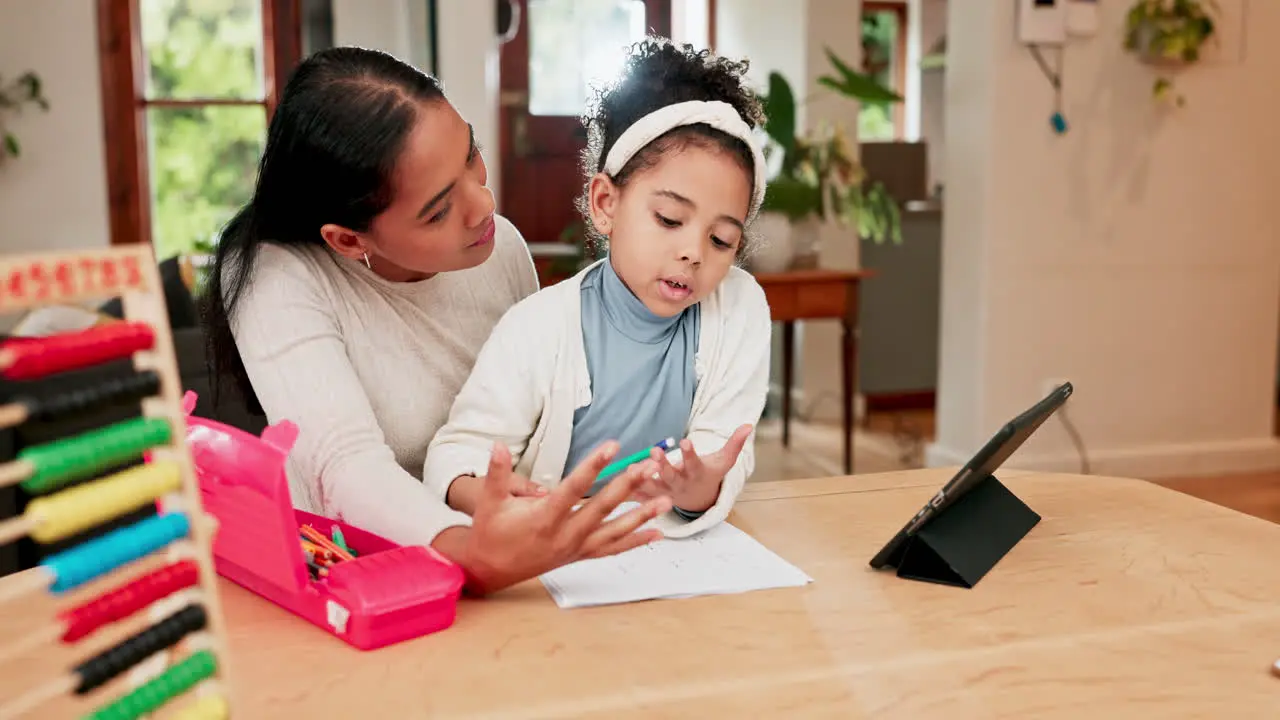 Mom girl child and learning for counting