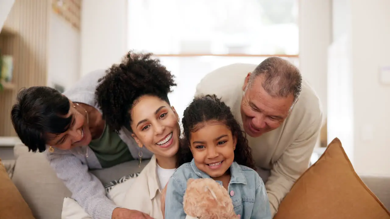 Face happy family and grandparents with kids