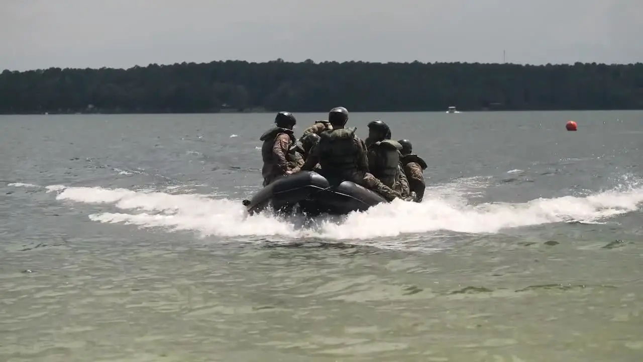 Florida National Guard Soldiers Helocast In Kingsley Lake From A Ch47 Chinook Helicopter At Camp Blanding 2