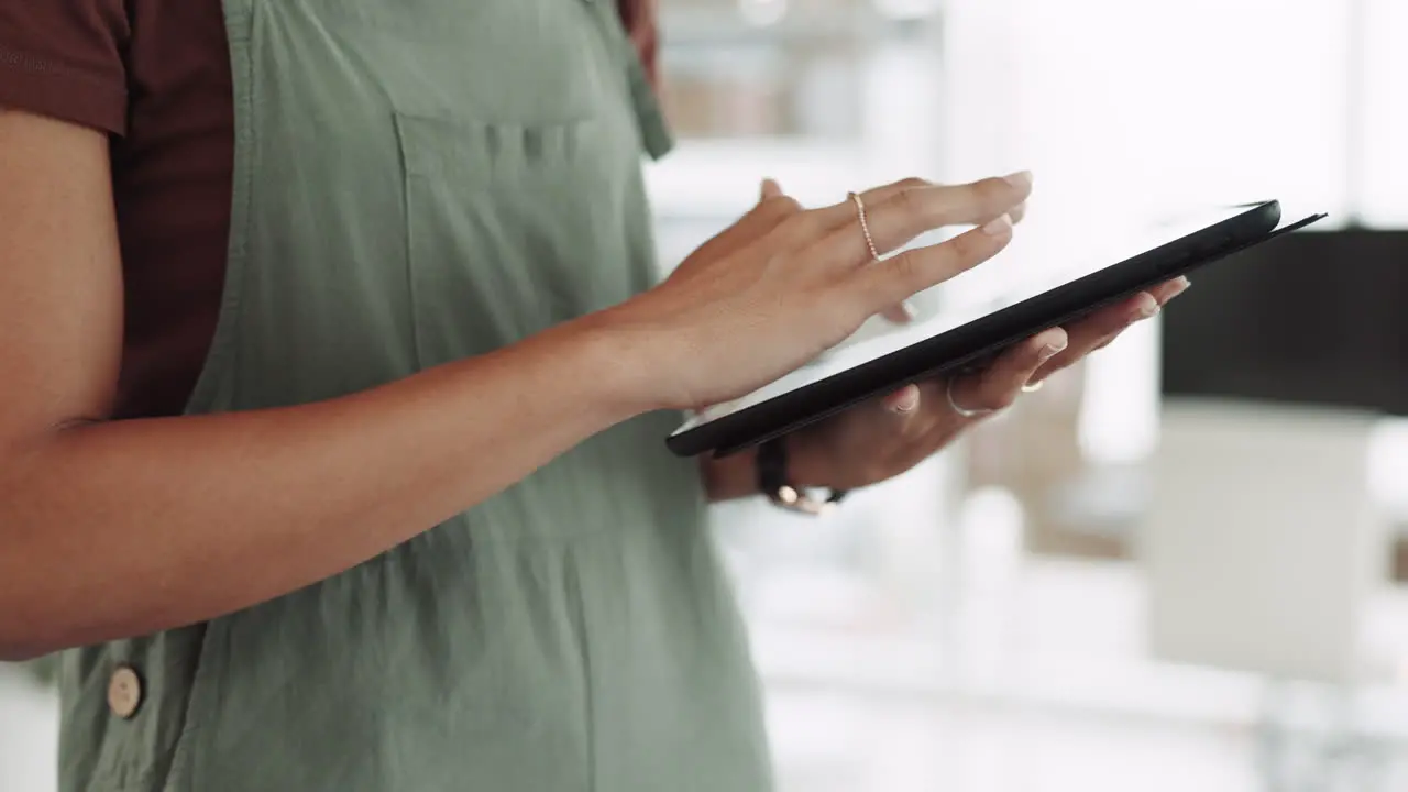 Closeup hands and woman with tablet