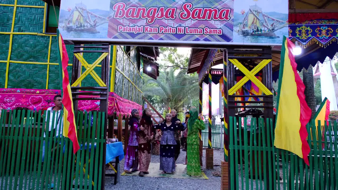 A group of Filipino Women wearing their traditional Muslim culture