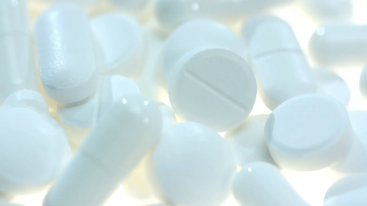 Medical antibiotic pills