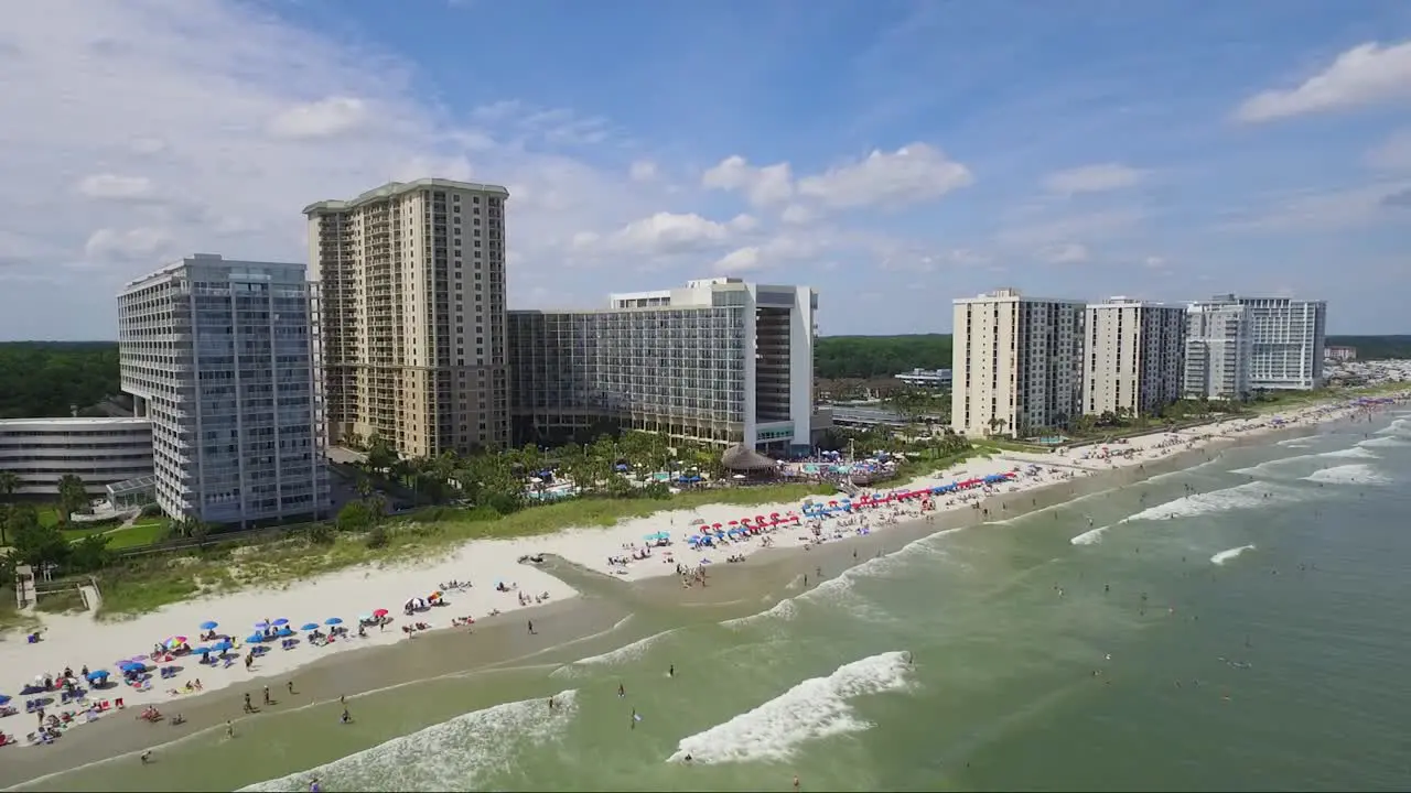 Rising shot of beach in South Carolina on a sunny day in summer