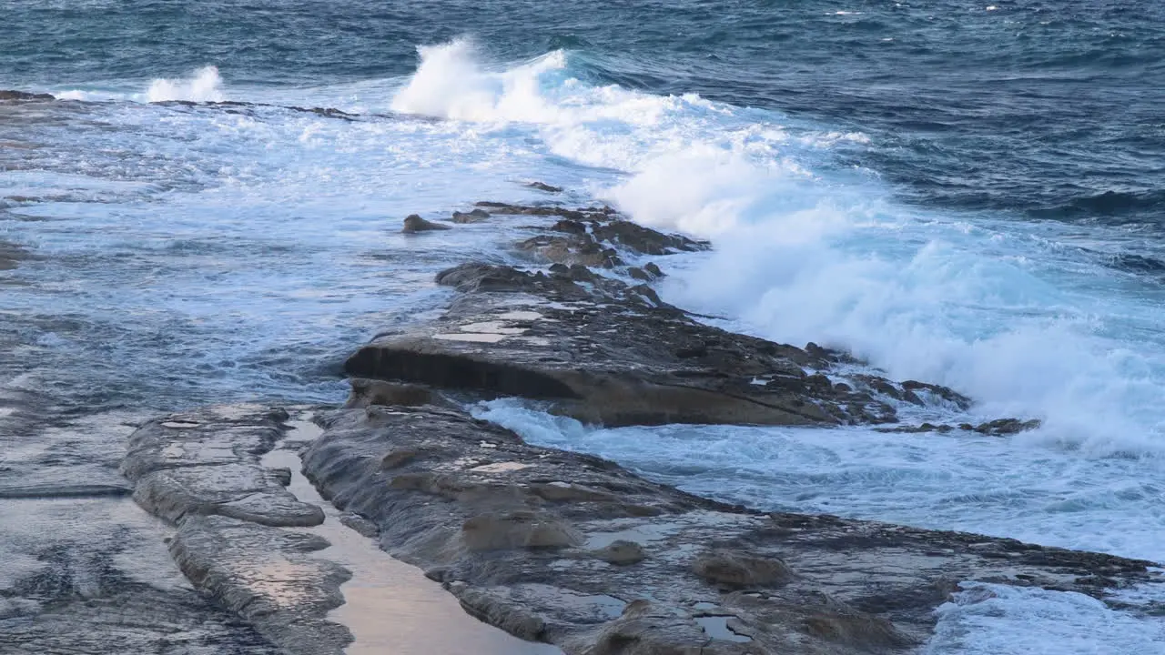 4k Waves crashing on to rocks in Malta