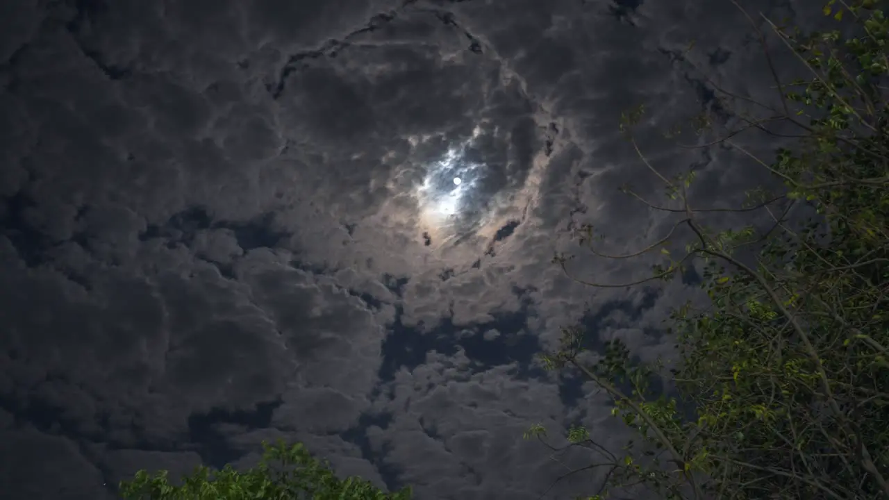 moon moving through clouds night timelaps