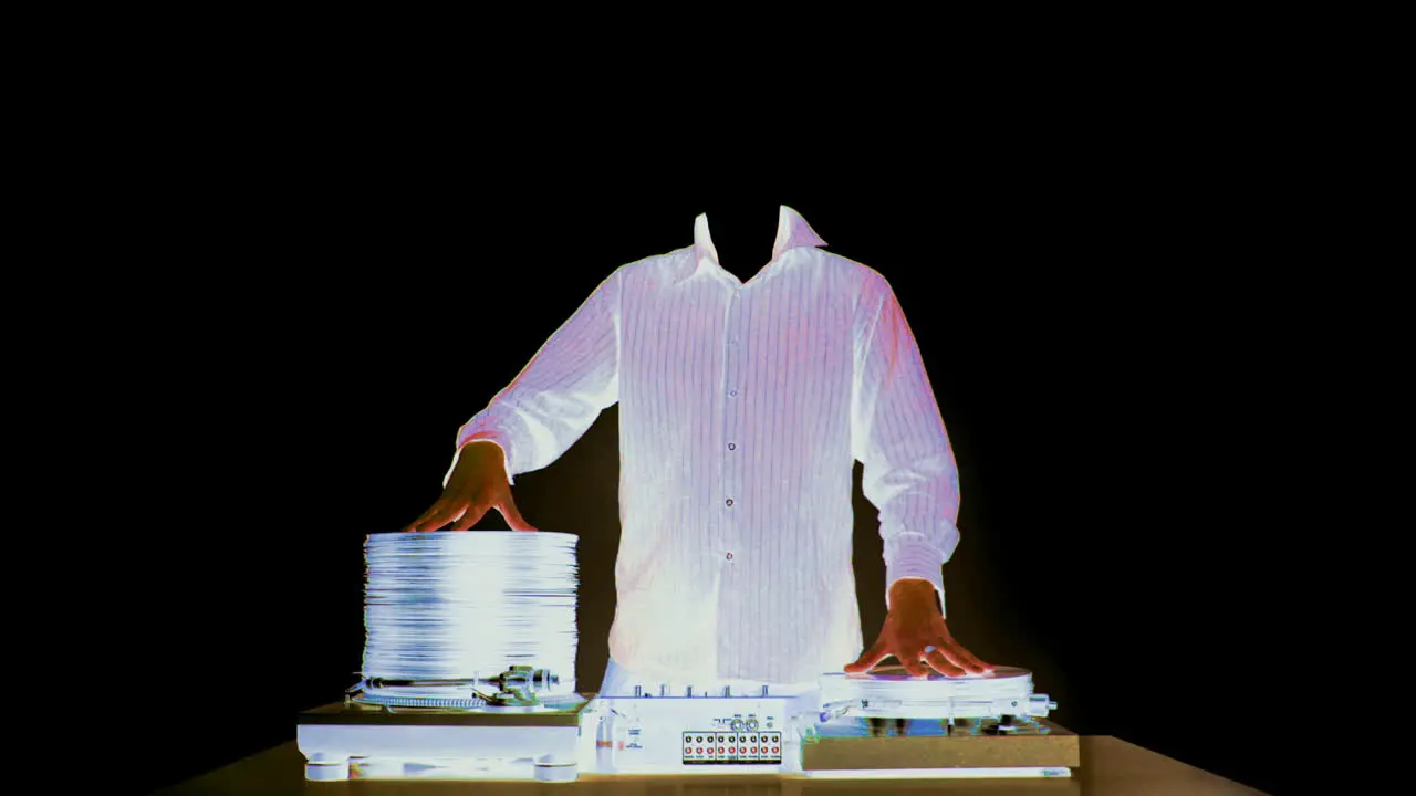 Headless DJ 01