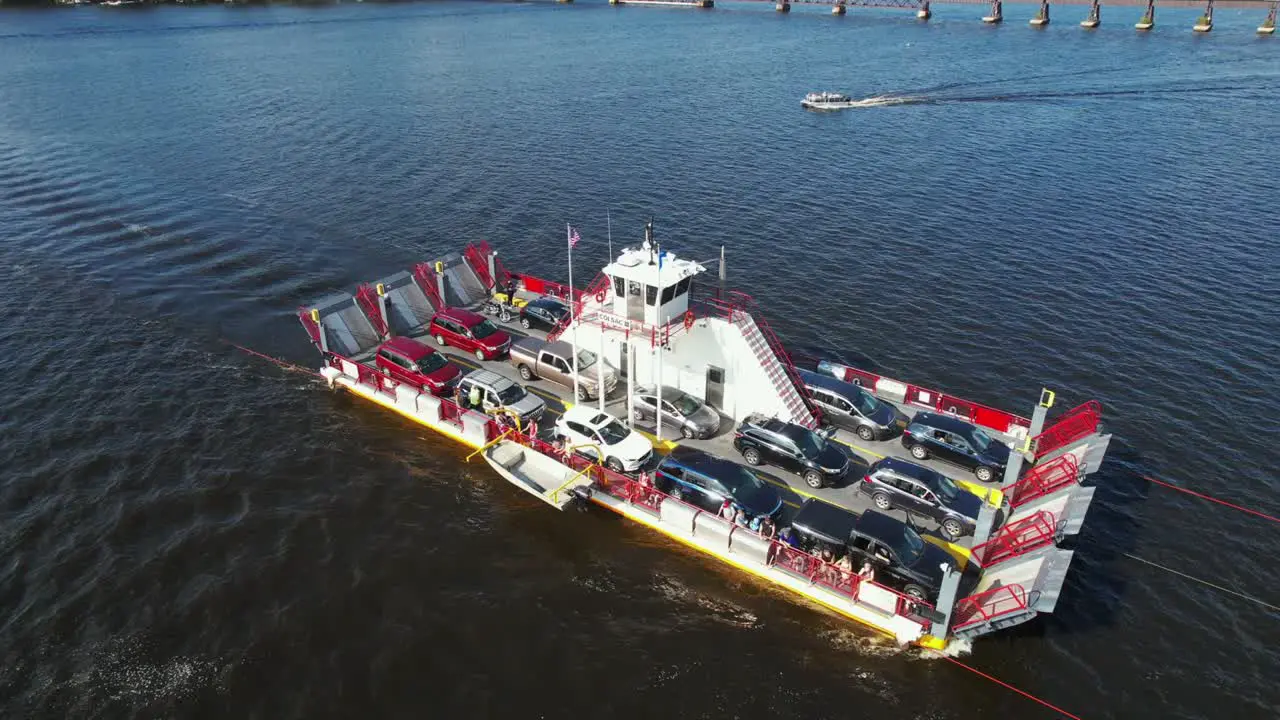 The Merrimac Car Ferry crosses the Wisconsin River-5