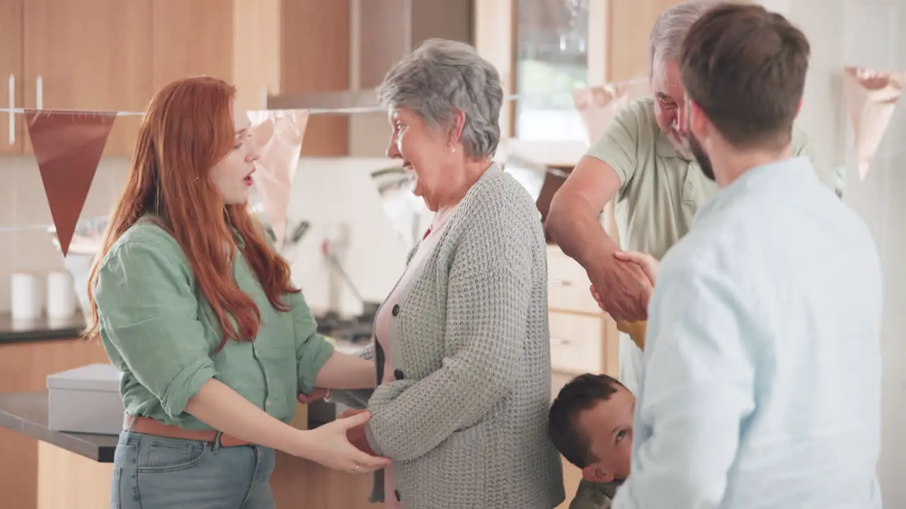 Love happy family and grandparents greeting