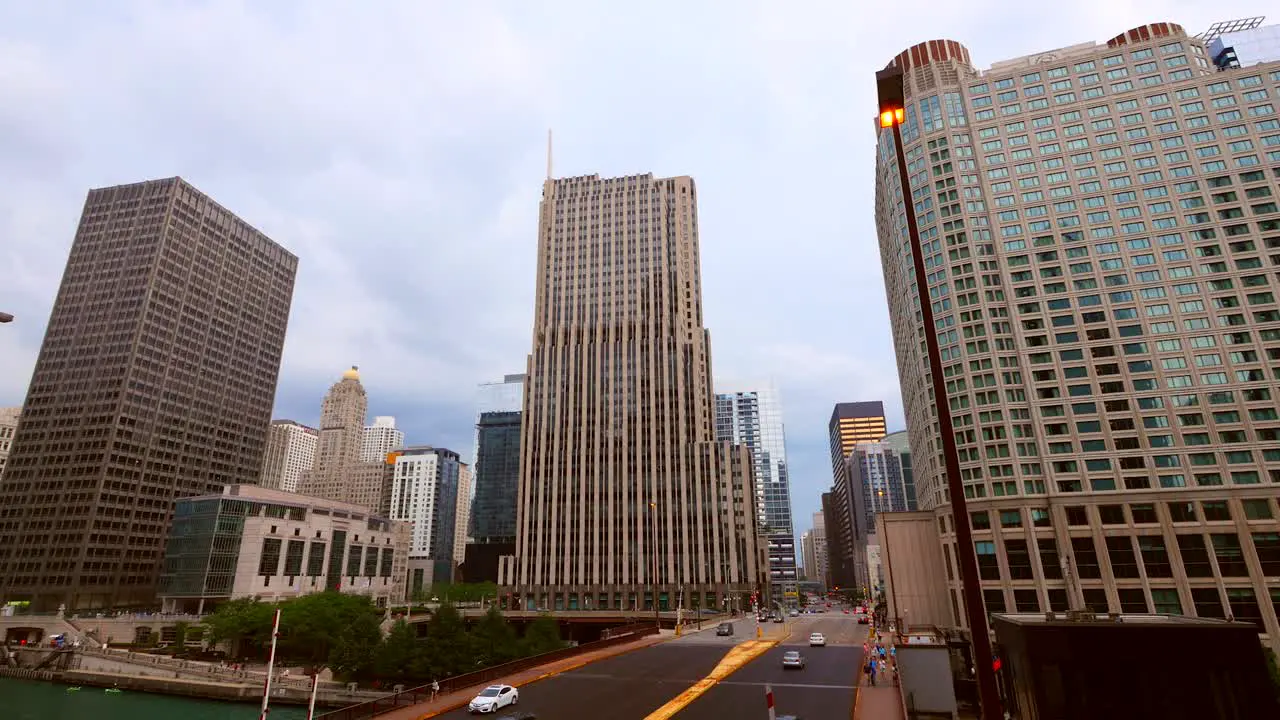 Panning Across Downtown Chicago