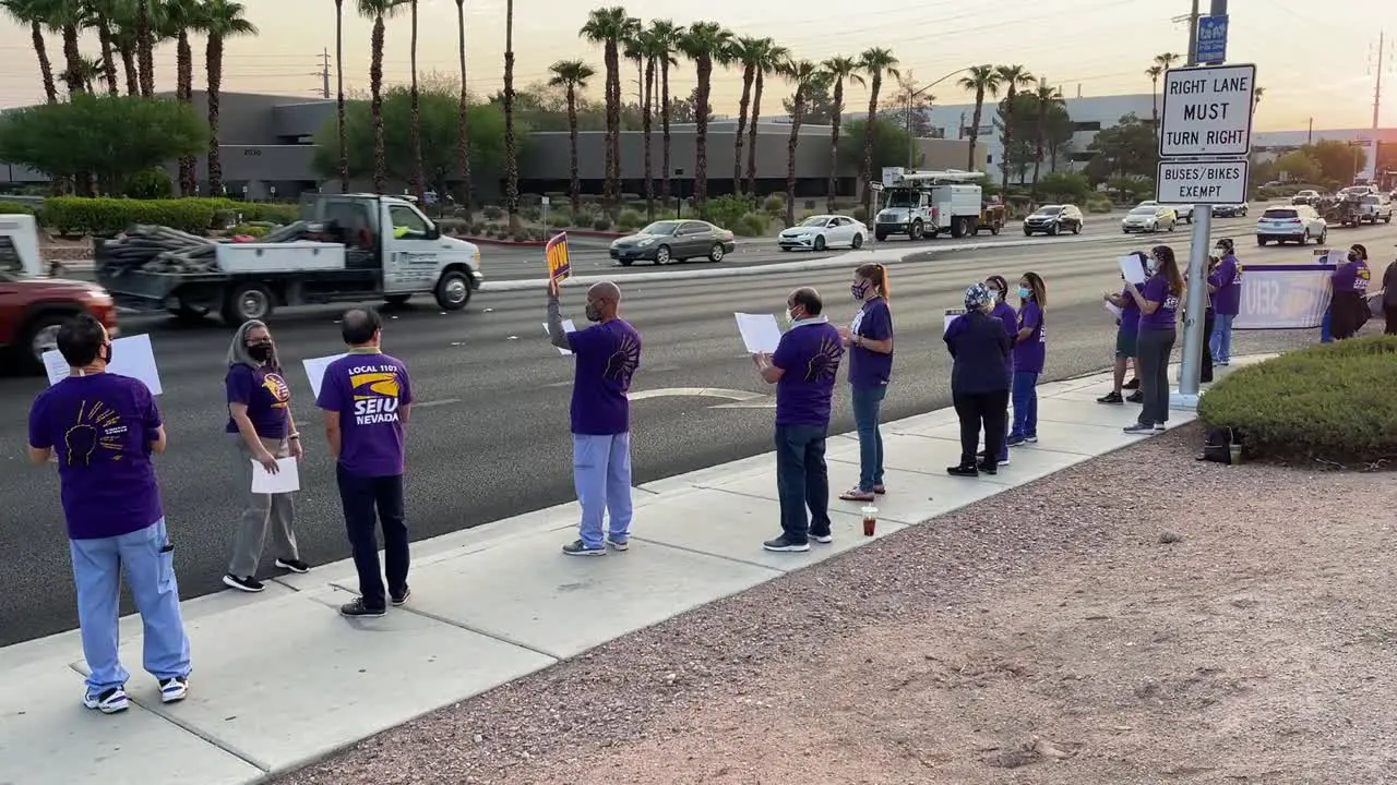 Nurses protest outside hospital about Covid-19 safety concerns