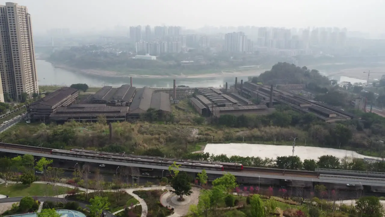 The Old Appearance of Chongqing Special Steel Plant in the Context of Modern Cities