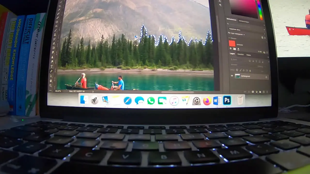 A Timelapse of a person tracing an image in adobe photoshop