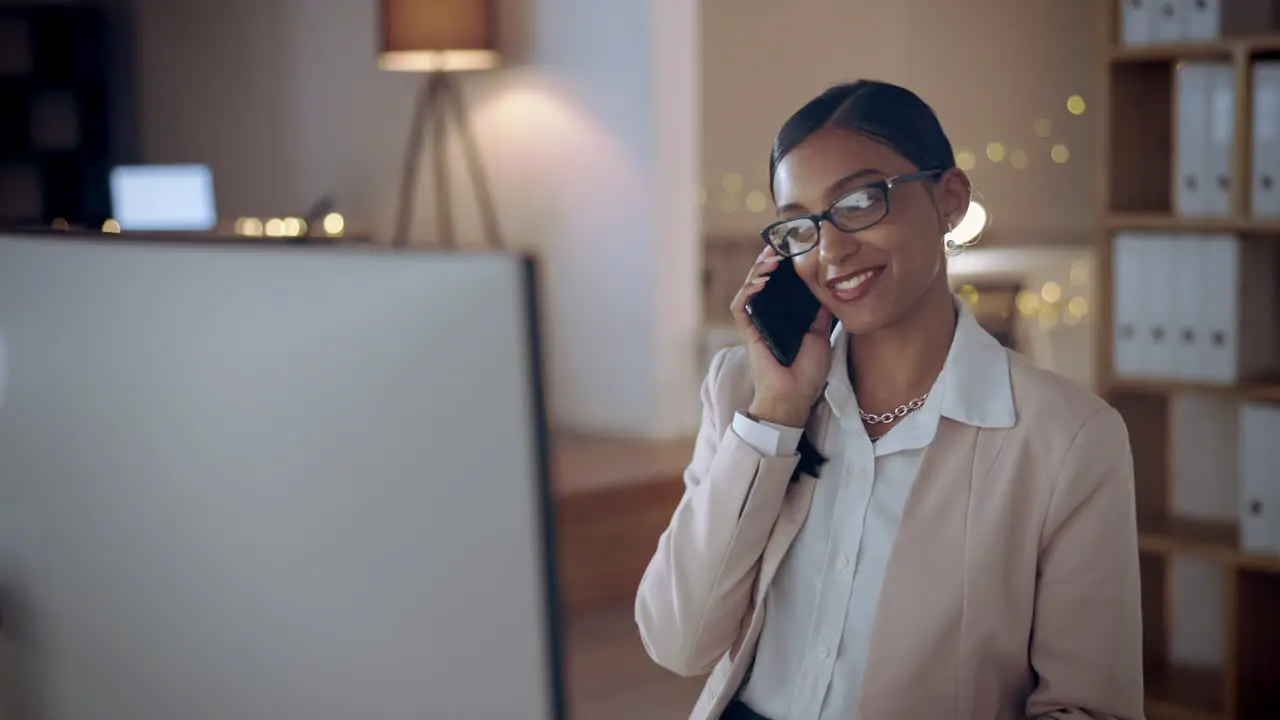 Phone call computer and a friendly woman at work