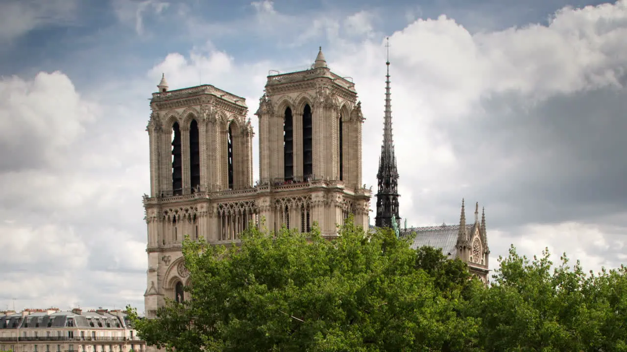 Notre Dame Version 00