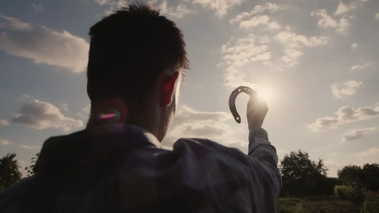 Farmer shows a horse symbol 2