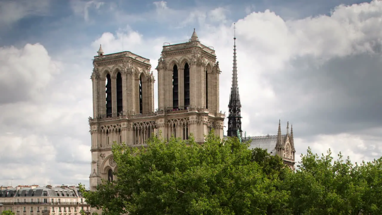 Notre Dame Version 01