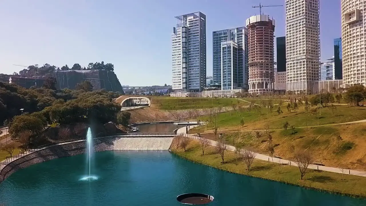 Vistas Diferentes del Parque La Mexicana en CDMX