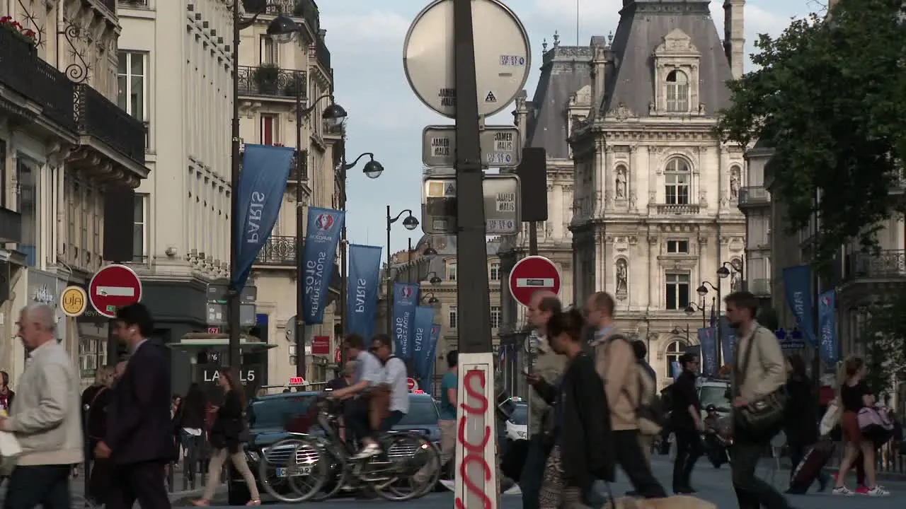 Rue de Rivoli