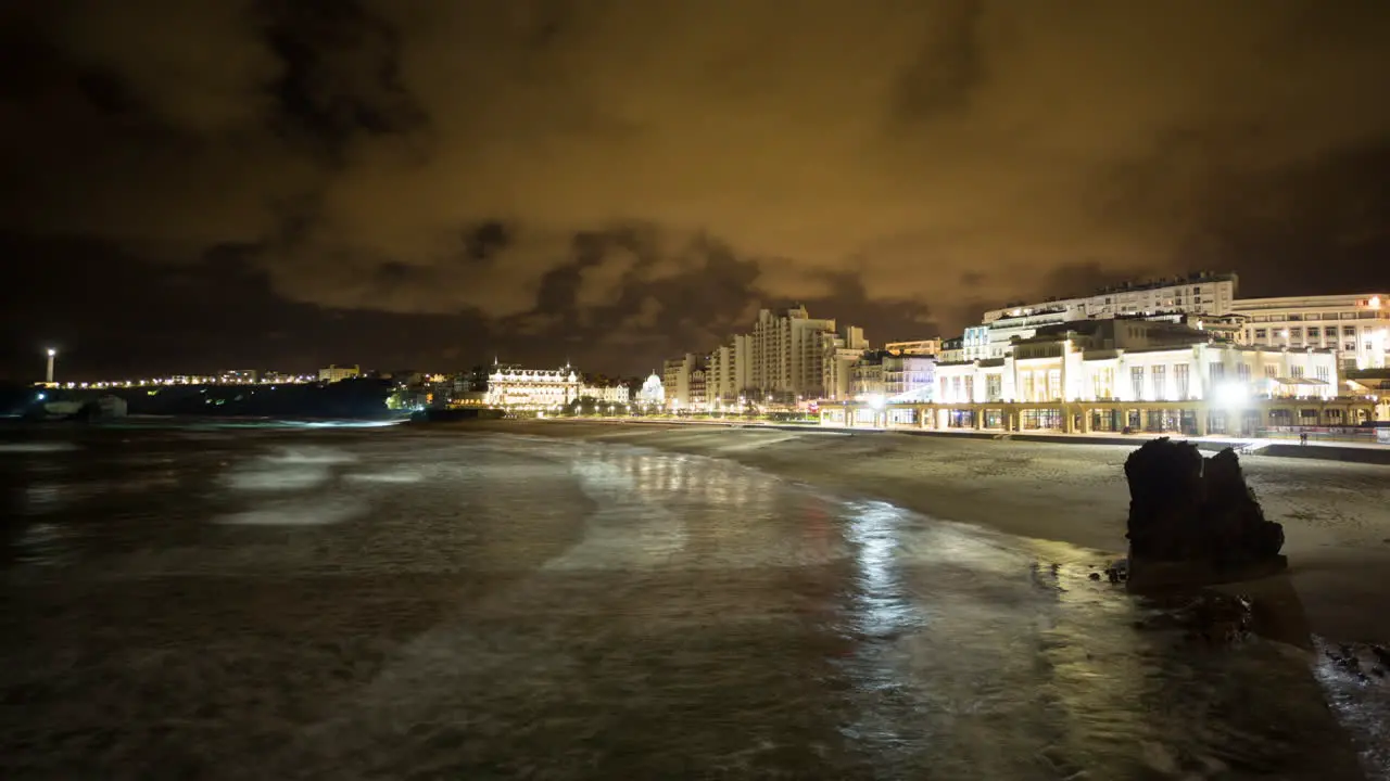 Biarritz Night 00