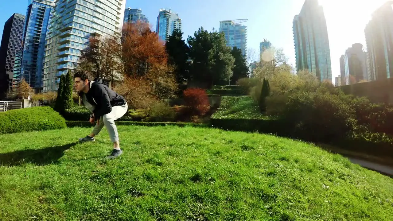 Man exercising in the park 4k