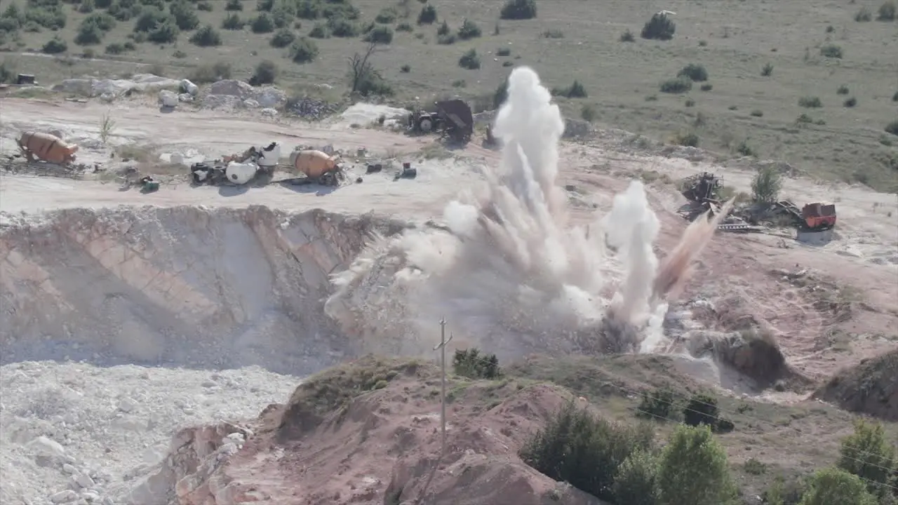 Explosion in a mine