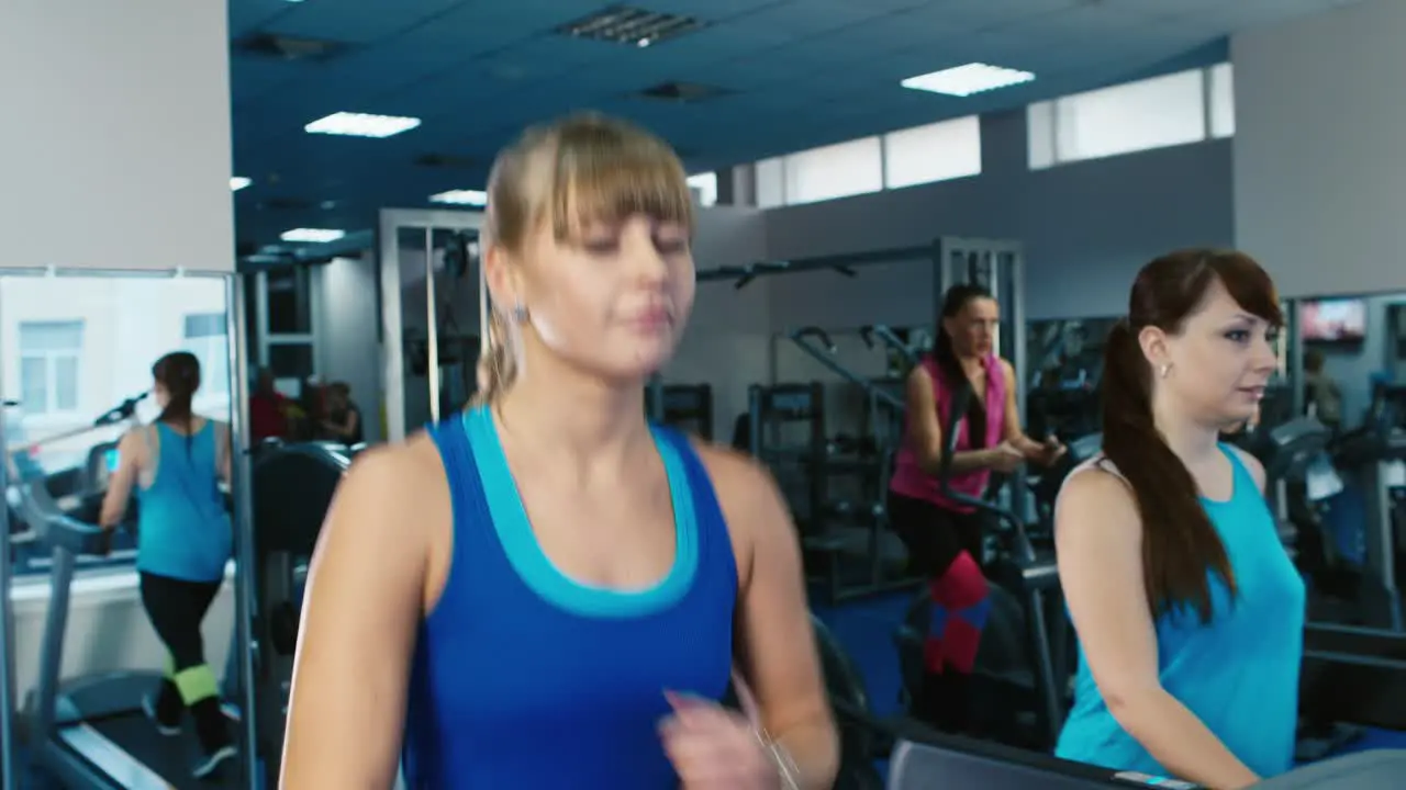 Young people train in the gym