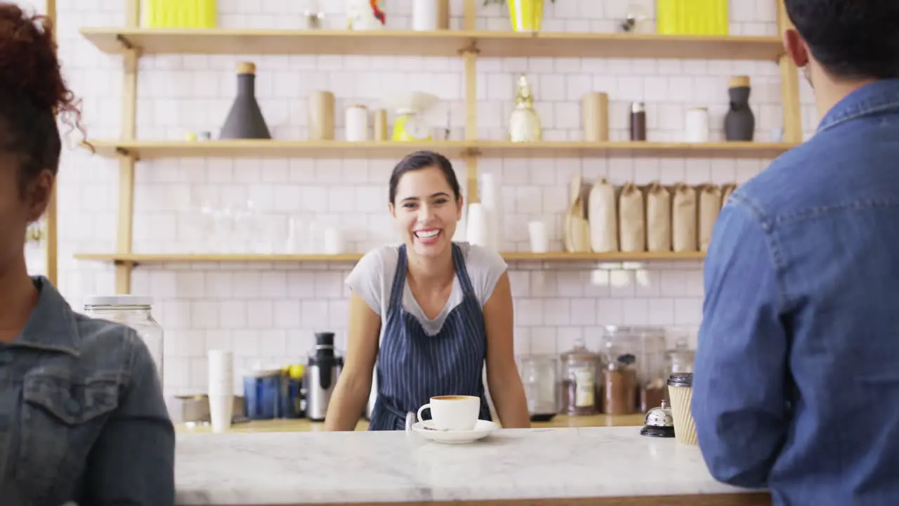 Haré Cosas Increíbles Hoy Pero Primero Café