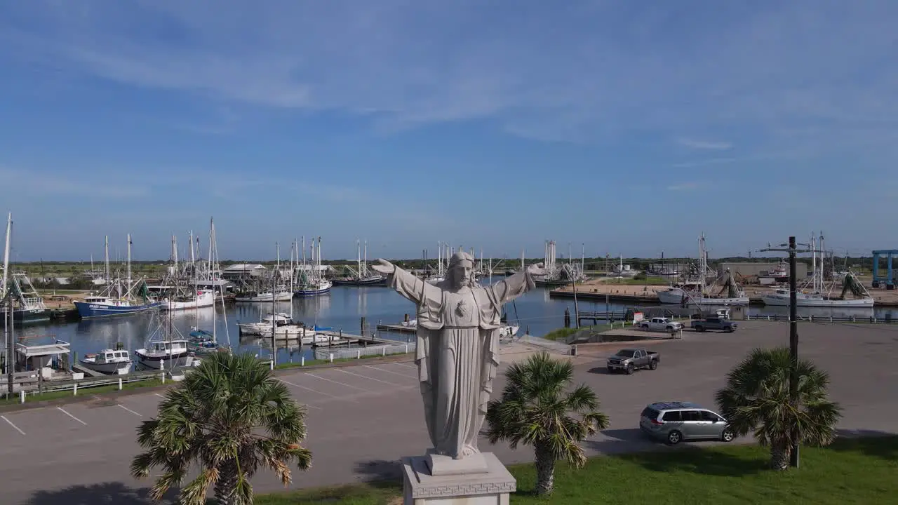 Statue of Jesus by the Bay