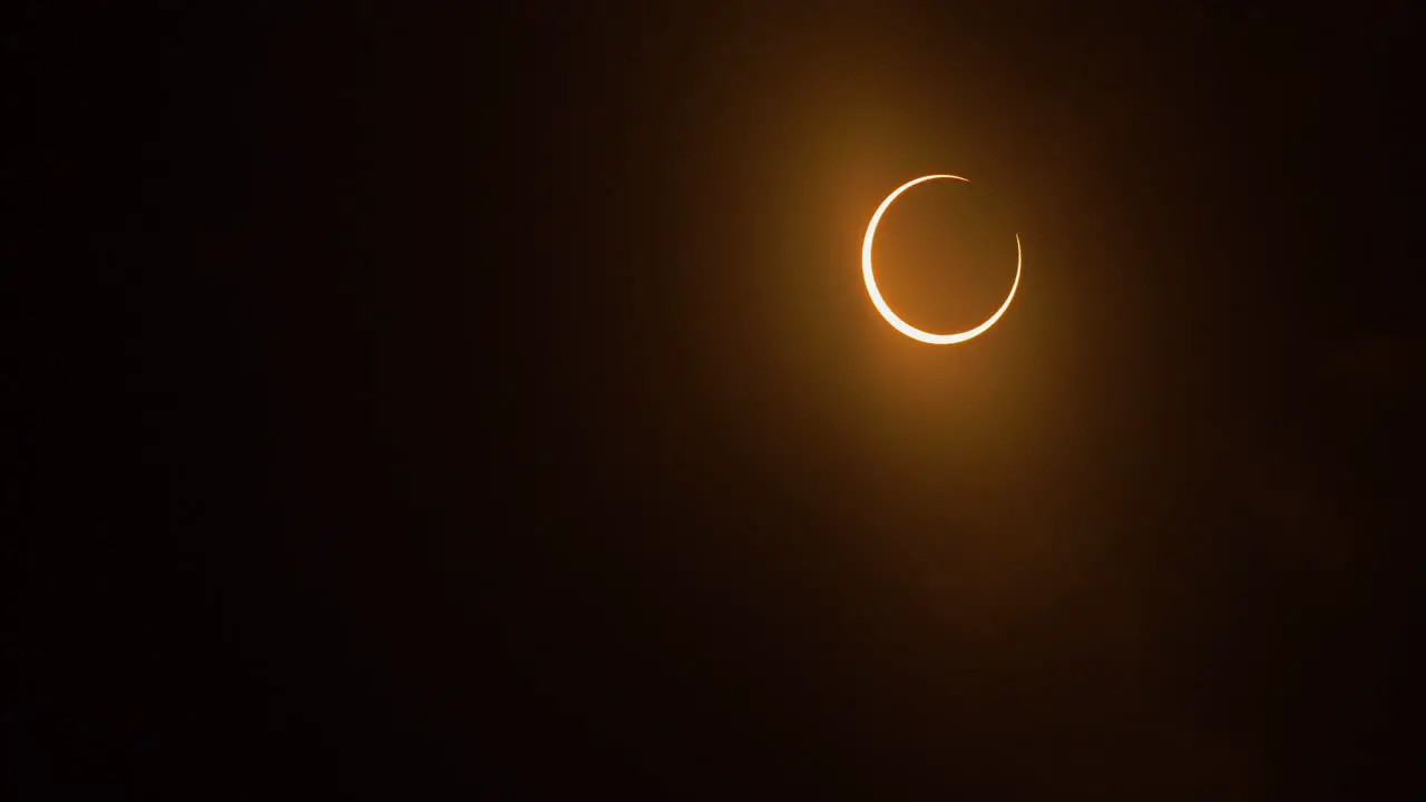 Timelapse of an annular solar eclipse moments before entering totality October 14th 2023