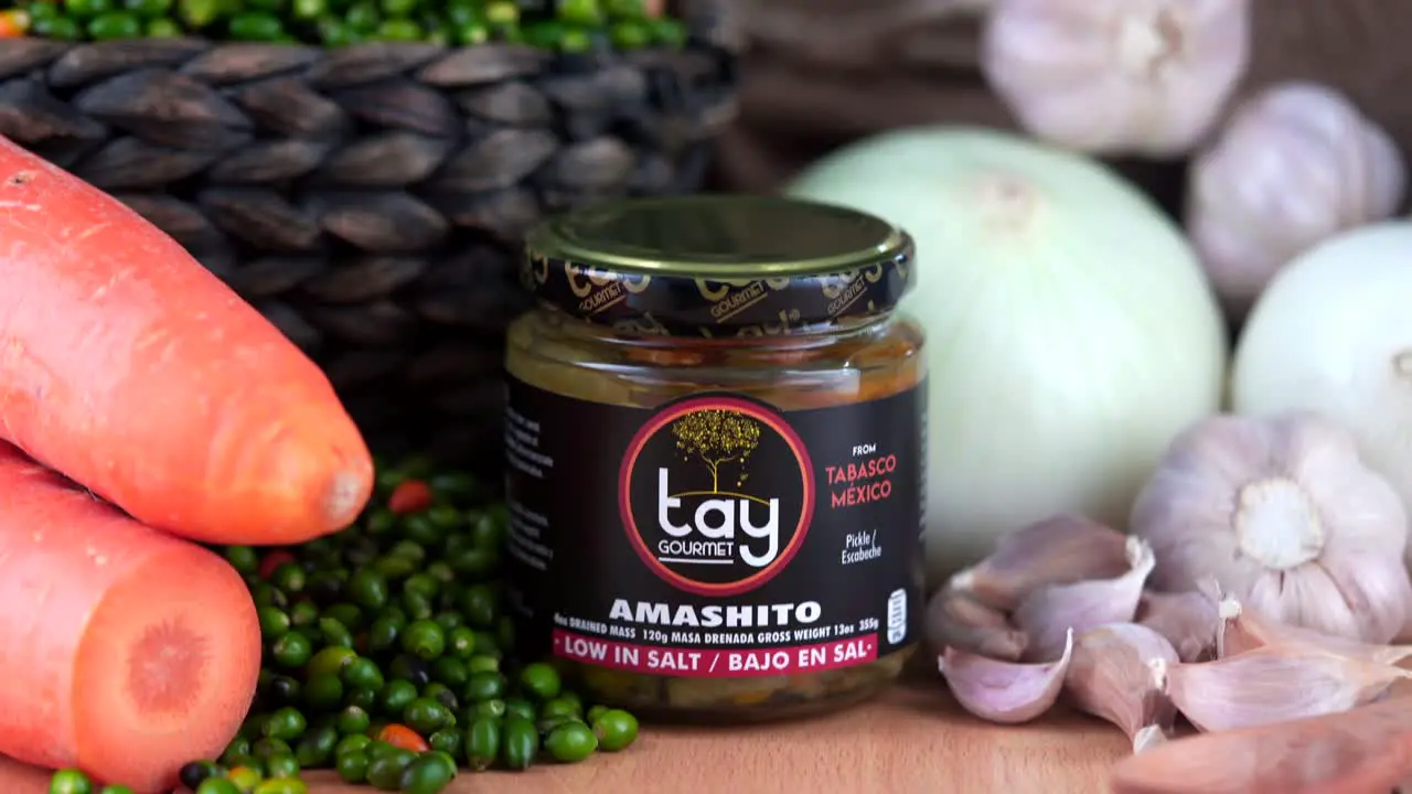 Amashito mexican chili escabeche jar tilt up