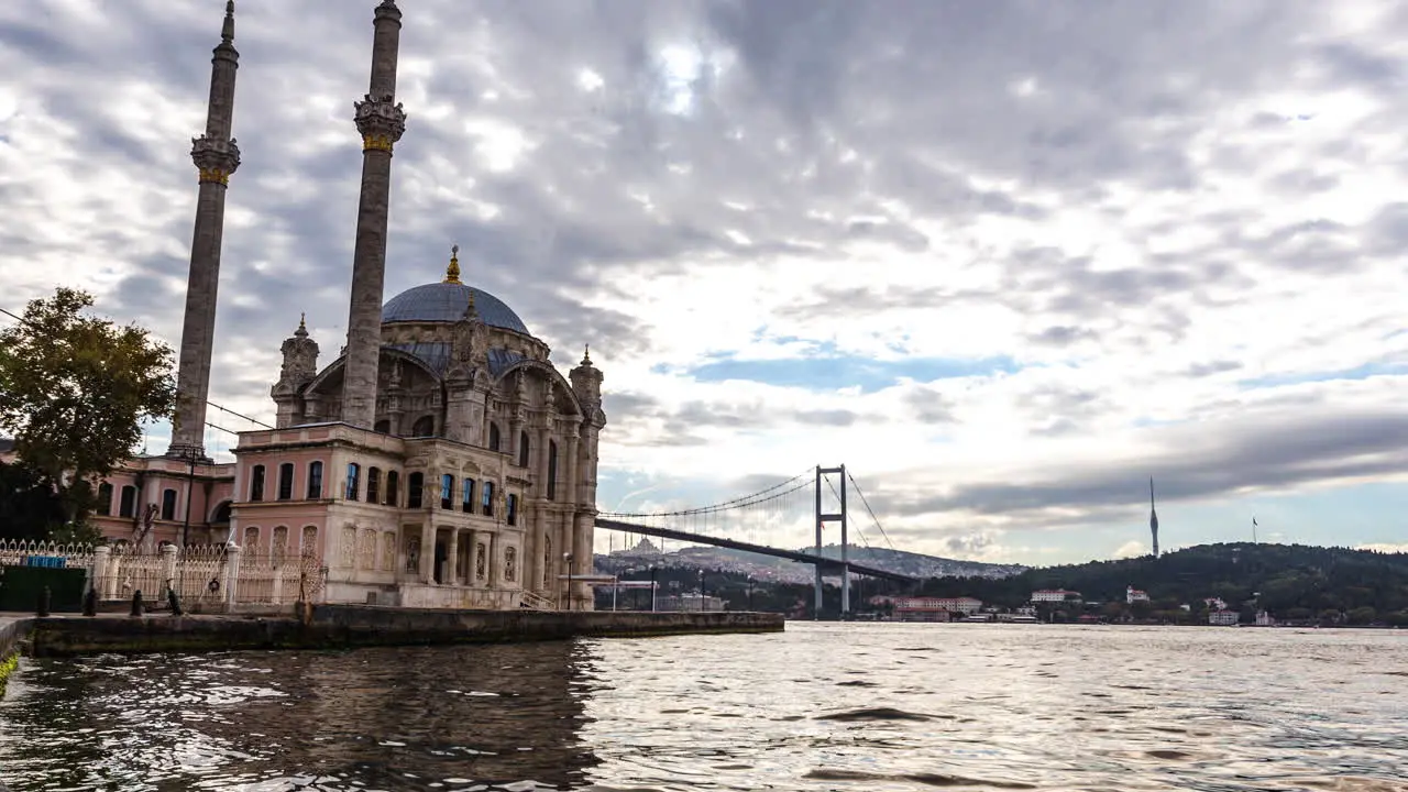 Timelapse video against the Bosphorus in Ortaköy Istanbul