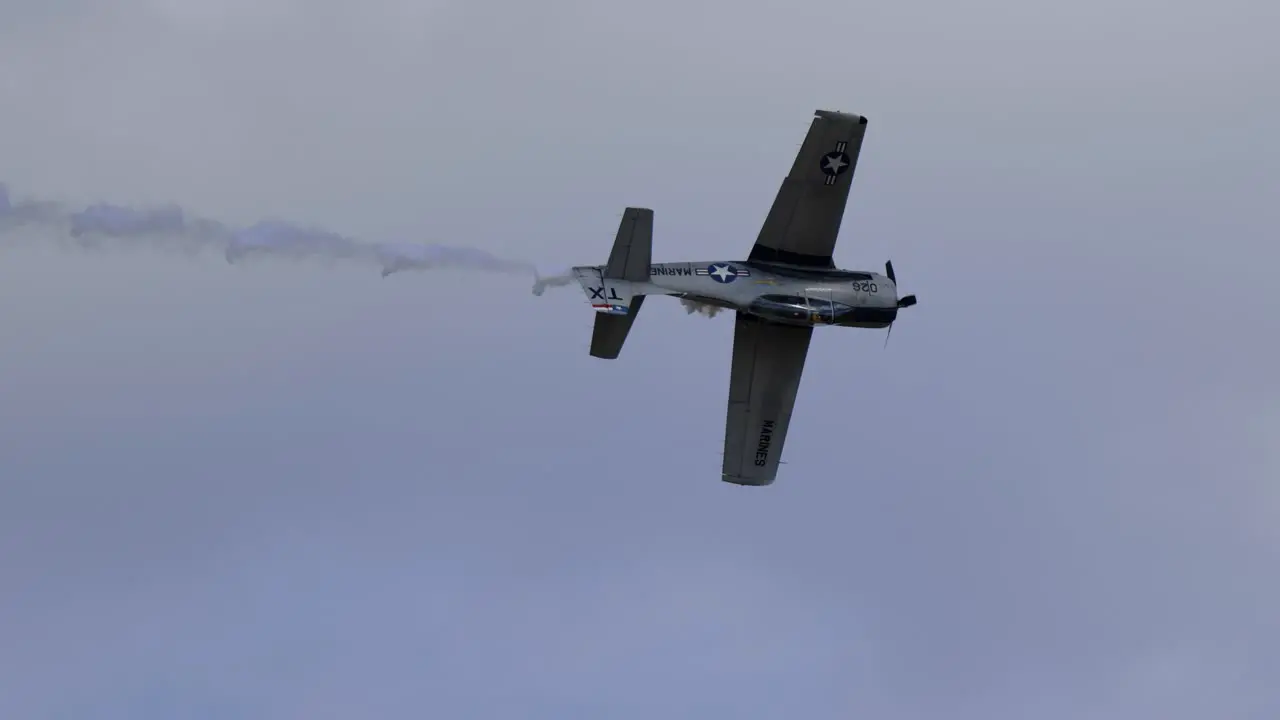 t-28 trojan barrel roll Airshow