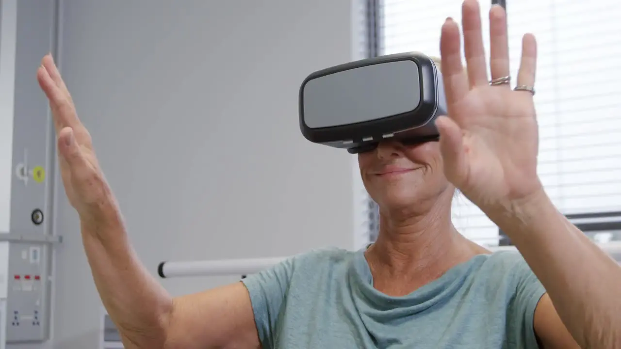 Female hospital patient using VR