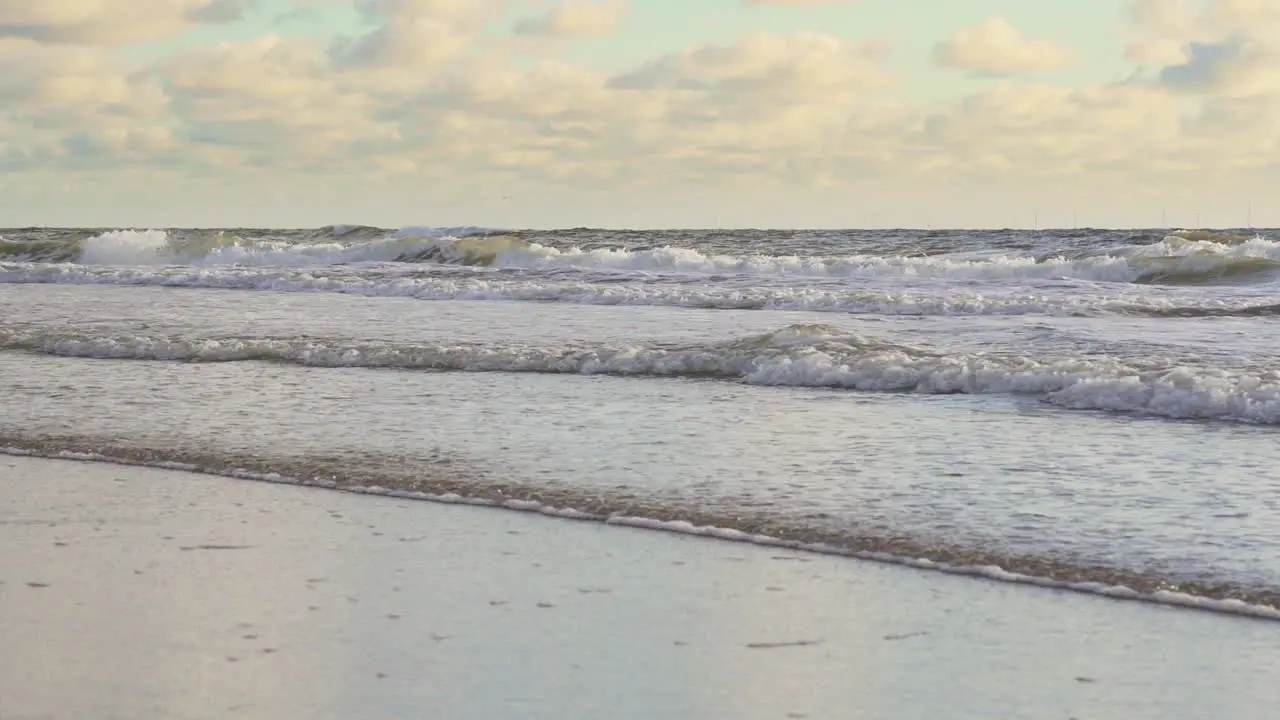 Surf of the North sea in super slow motion