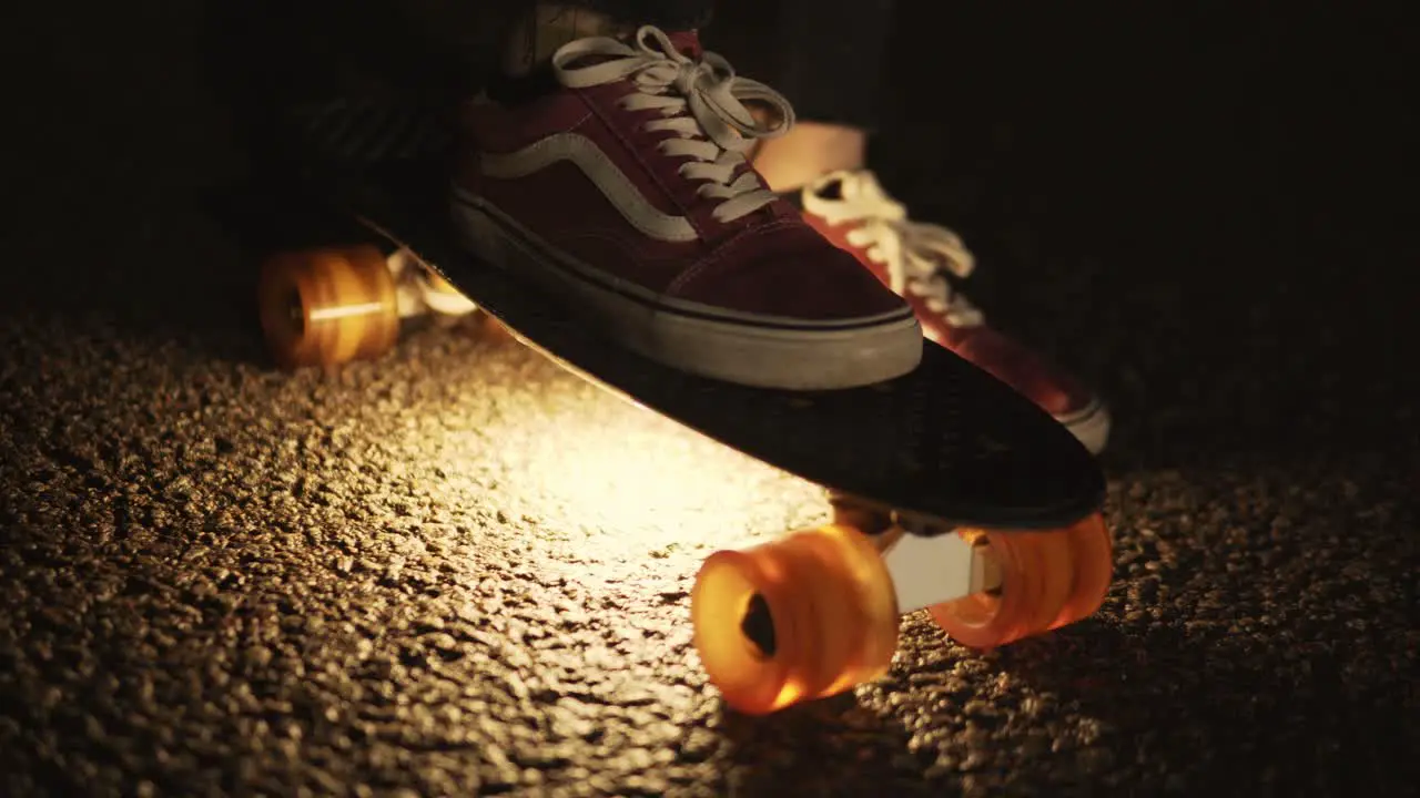 Light underneath a Pennyboard skateboard